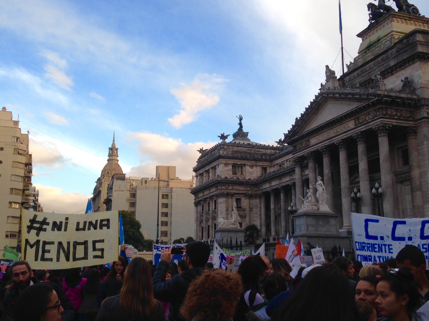 Photo Credit: Fiona Gilligan. Protestors gather outside the Palace of the Argentine National Congress in the centre of Buenos Aires.